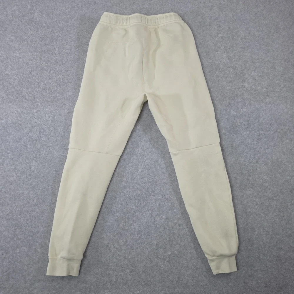 Nike Tech Fleece Jogger Pants Coconut Milk FB8002-113 Men's Size Small Running